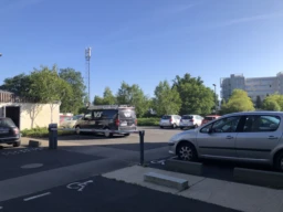Place de parking privée 1
