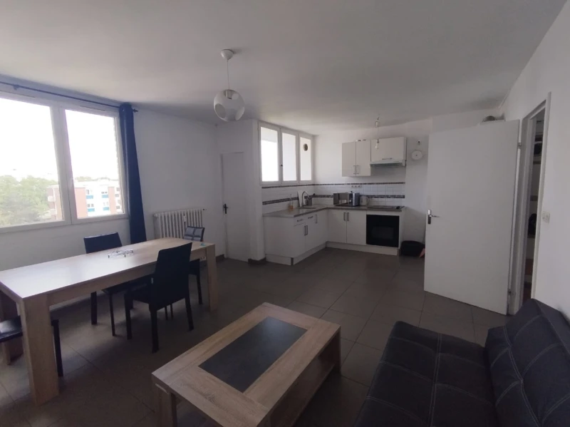 Appartement meublé T4, balcons, cave Amiens 1