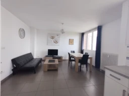 Appartement meublé T4, balcons, cave Amiens 2