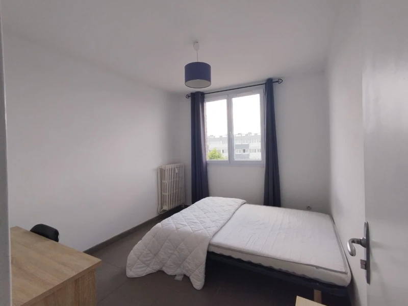 Appartement meublé T4, balcons, cave Amiens 4