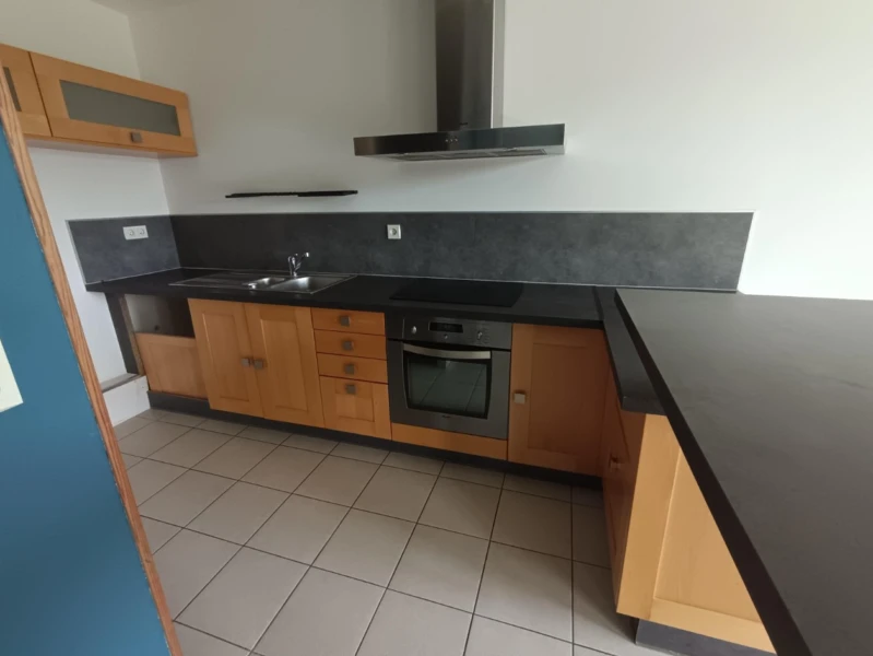 Appartement 1 chambre balcon & parking Sud-Est 3