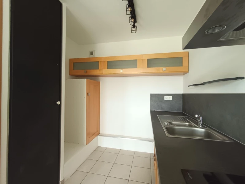 Appartement 1 chambre balcon & parking Sud-Est 6