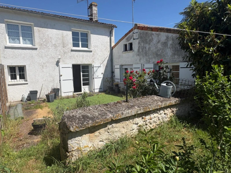 Maison ancienne, charme et potentiel 2