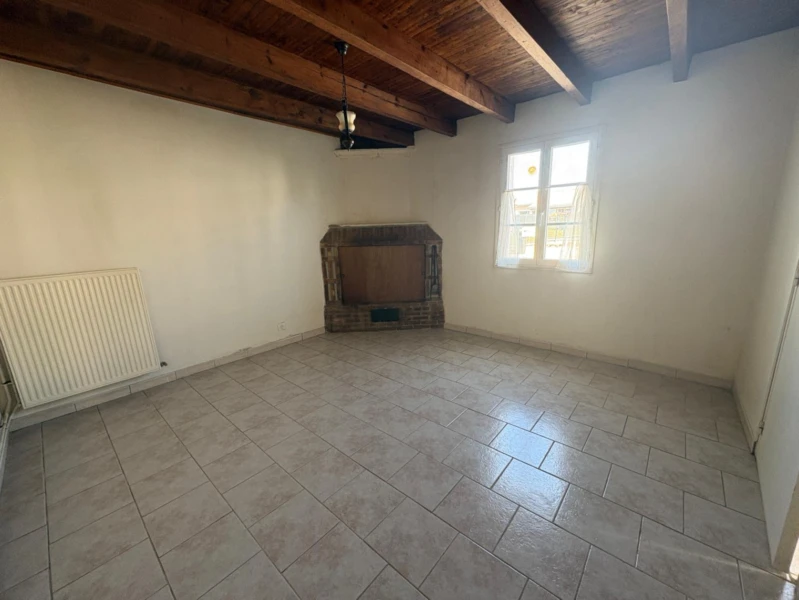 Maison ancienne, charme et potentiel 5