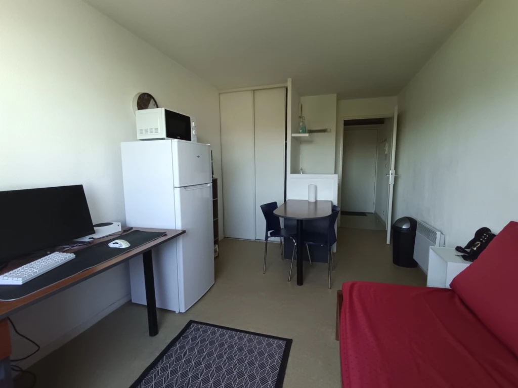 Studio proche gare et Citadelle St Leu Amiens 1