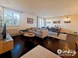 Gratte ciel - Appartement 70 m² avec balcon 2