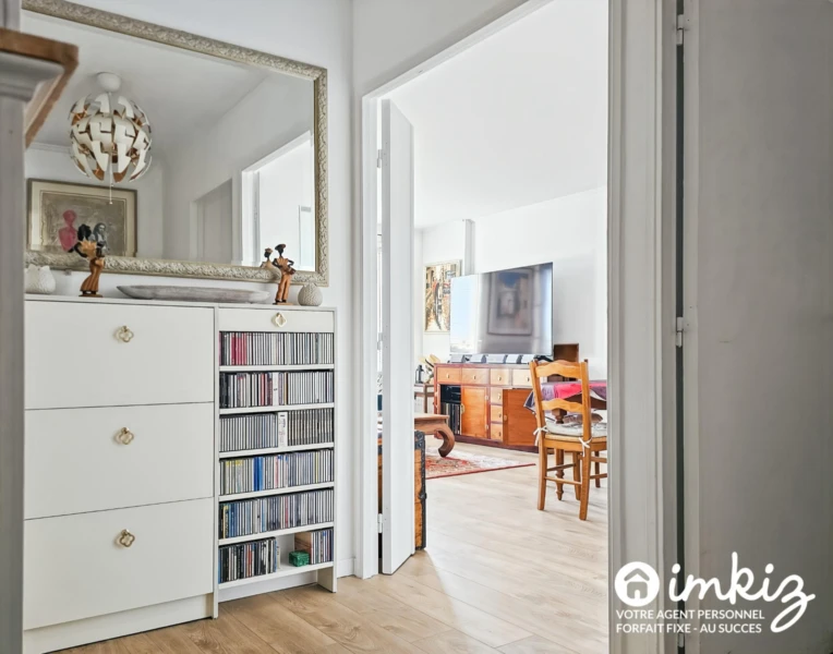 Paris 10ème 4 pièces de 89 m² avec vue panoramique 1