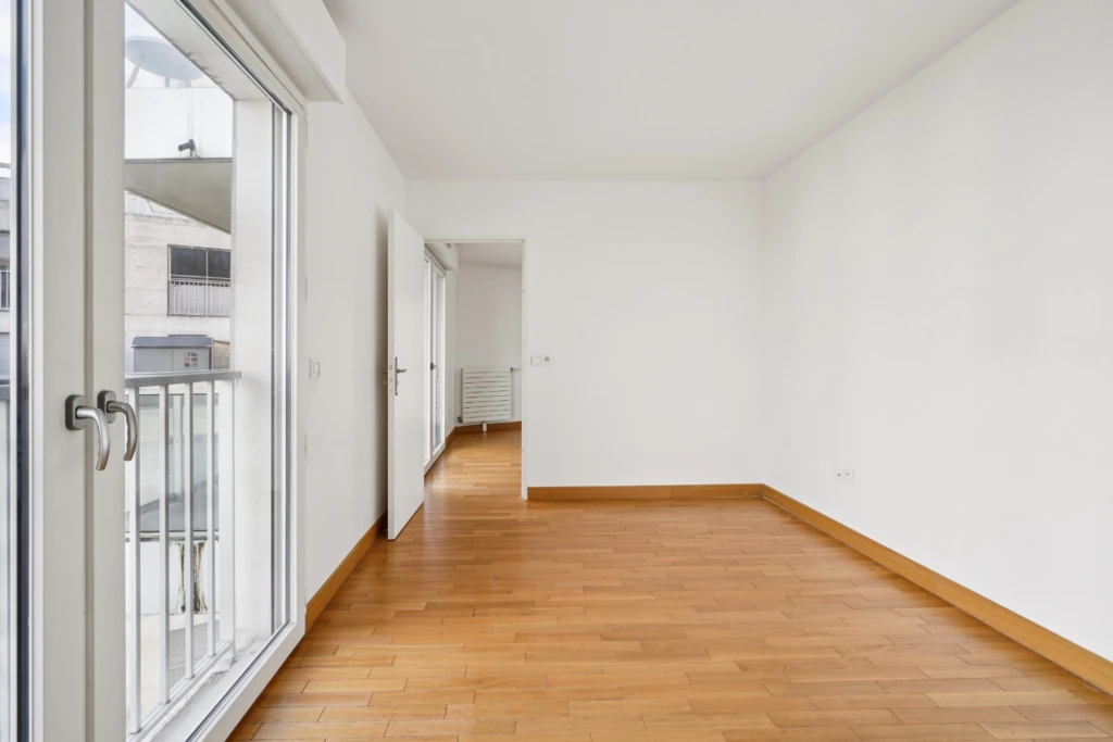 Appartement 2 pièces avec balcons - Boulogne 13