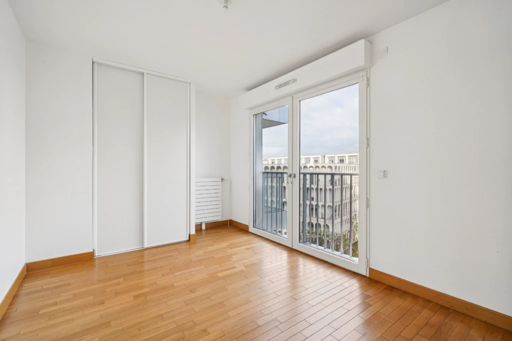 Appartement 2 pièces avec balcons - Boulogne 4