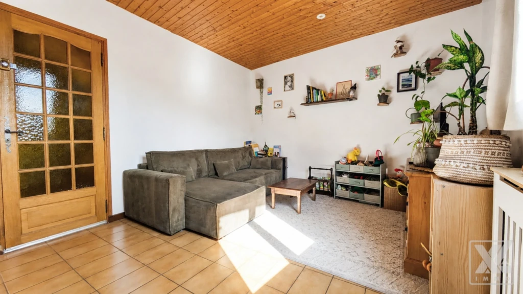 BRIANÇON – Joli T2 traversant de 51,79 m2 + Cave 3
