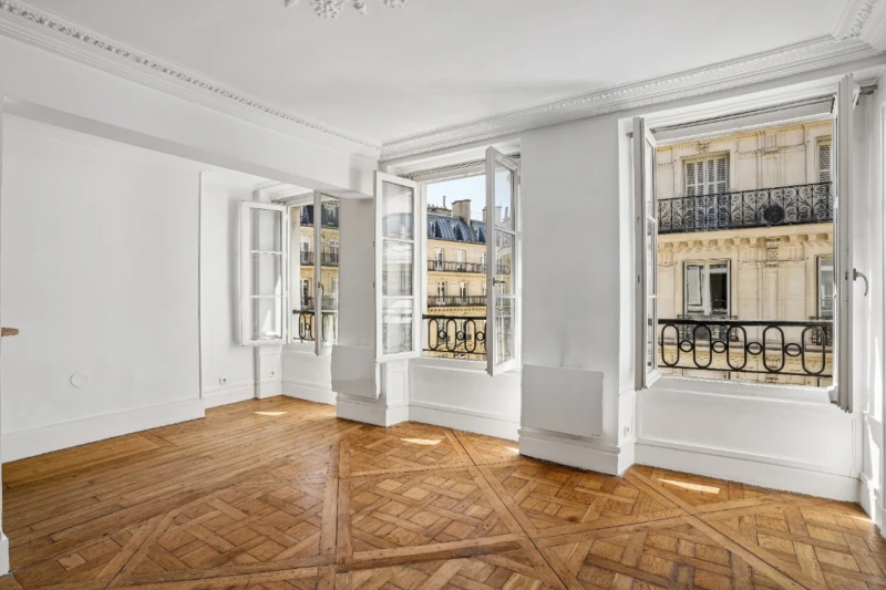 GRAND STUDIO - Quartier Opéra - Paris 2ème 4