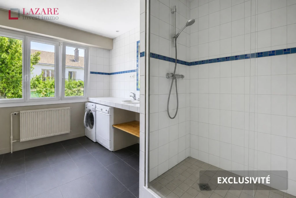 A VENDRE MAISON T9 NANTES (HAUTE MITRIE) 19