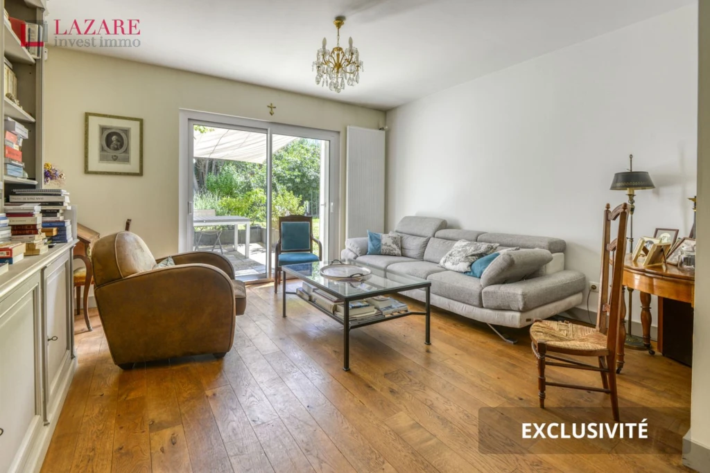 A VENDRE MAISON T9 NANTES (HAUTE MITRIE) 11
