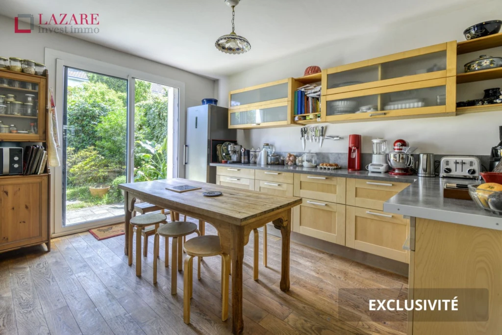 A VENDRE MAISON T9 NANTES (HAUTE MITRIE) 7
