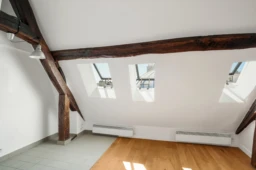 Studio bon état- 27m2 au sol- Paris 2ème 3