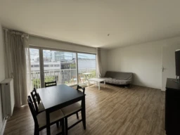 MONTPARNASSE Grand Studio Meublé et terrasse 1