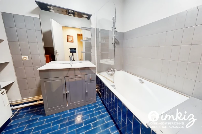 Duplex 137 m2 carrez (168m² sol) 5ch, Pl Alex. 1er 16