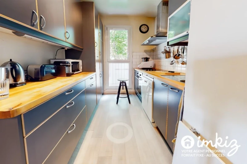 Duplex 137 m2 carrez (168m² sol) 5ch, Pl Alex. 1er 8