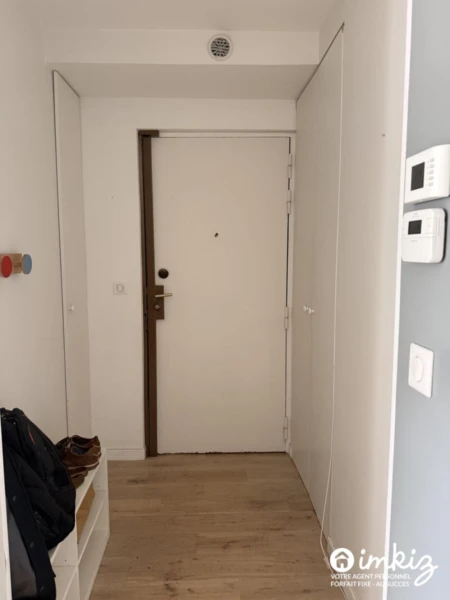 Dernier étage – 4 chambres – Résidence familiale 12