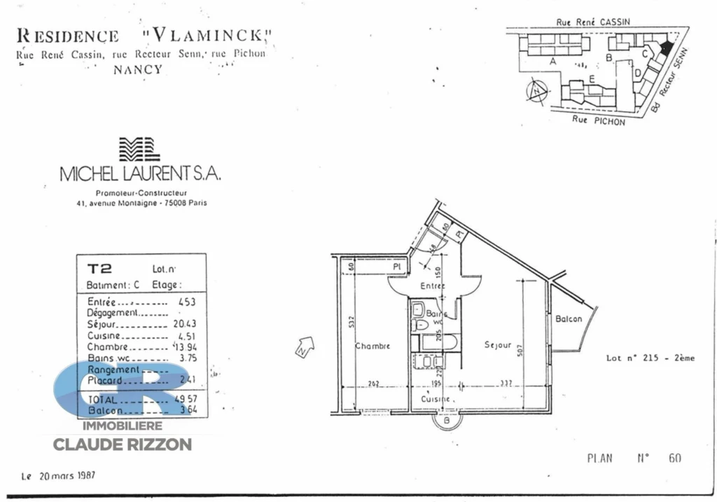 PLACE DES VOSGES - F2 loué à vendre 2