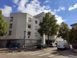 HOPITAL CENTRAL - F1B à vendre 1