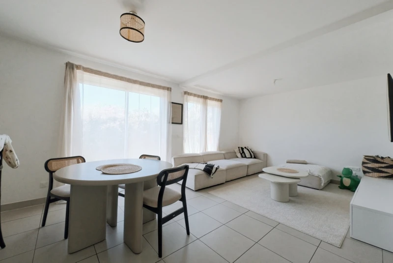 Maison de 85m² 3 chambres 202m² terrain 1