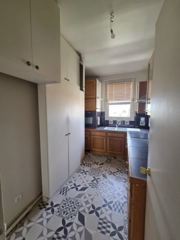 Appartement 4 pièces 95.87m² ADAMVILLE 5