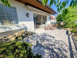 Centre-ville – Grand appartement avec terrasse et parking  – Fort potentiel 1
