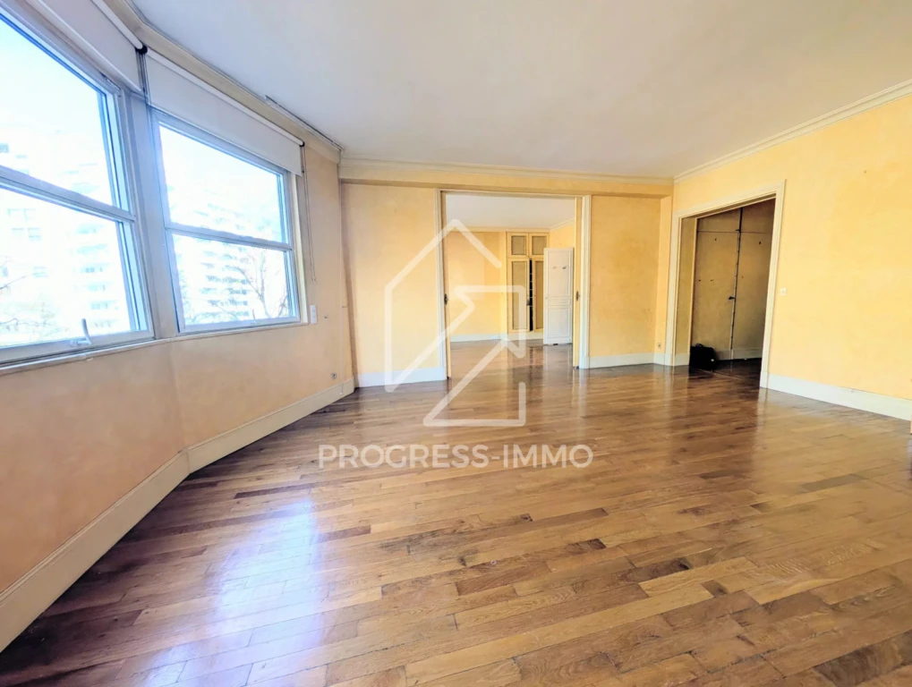 Paris 16 – Bel appartement immeuble standing 14