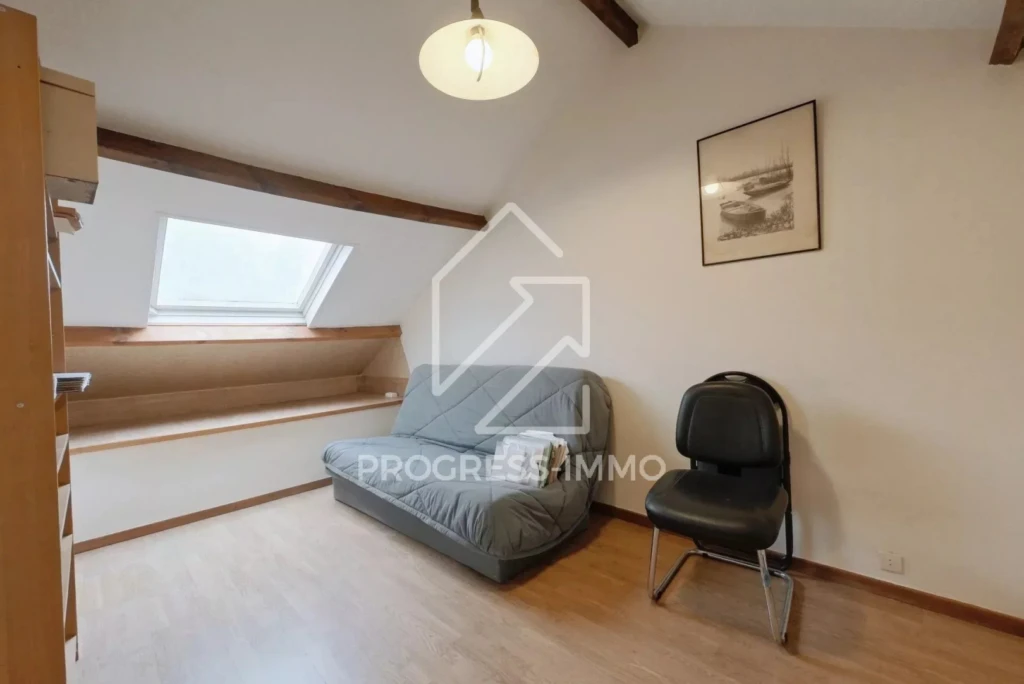 Maison 107m² terrain 278m² Quartier Bois l'Evêque 16