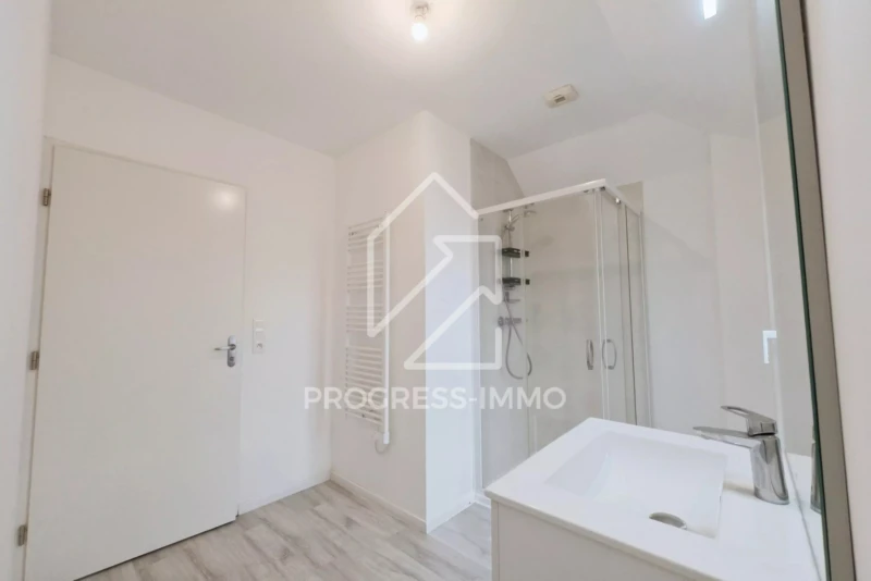 Maison de 85m² sur 238 m² terrain construction récente 11