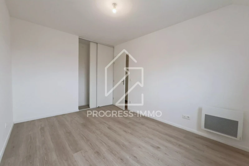 Maison de 85m² sur 238 m² terrain construction récente 14