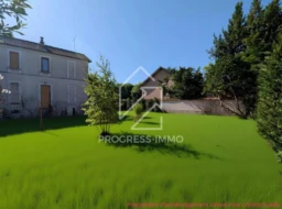 Maison charmante à rénover à La Varenne Saint-Hilaire 3