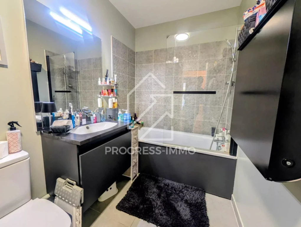 Magnifique appartement avec jardin Neuilly sur Marne 10