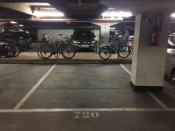 Parking sécurisé à louer 1