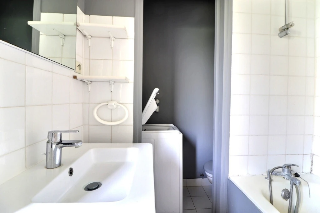 Studio rénové 27 m² Châtenay-Malabry (92290) 4