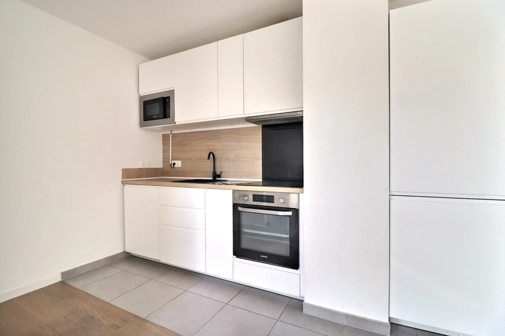 3 pièces 62m² - proche métro - Terrasse 5
