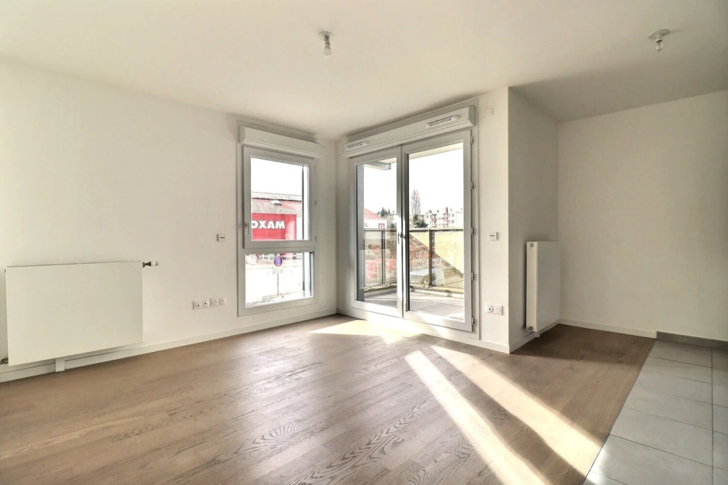 3 pièces 62m² - proche métro - Terrasse 6