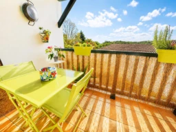 Appartement T3 au calme  bourg a 15 mn des plages 2