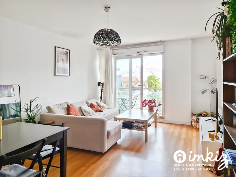 Saint-Ouen – 3P 65 m², parking, balcon, métro 14 1