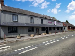 RESTAURANT DE 400 m2 + 2 APPARTEMENTS 1