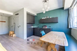 Passy – Studio d’exception rénové avec balcon 2