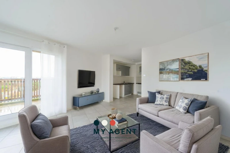 T4 avec grande terrasse 35m2 – Dernier étage 3