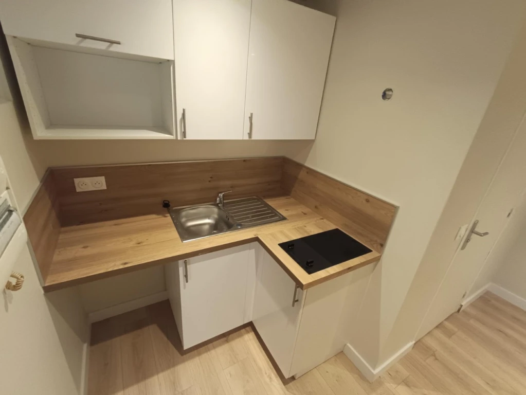 Studio rénové quartier Henriville Amiens 3