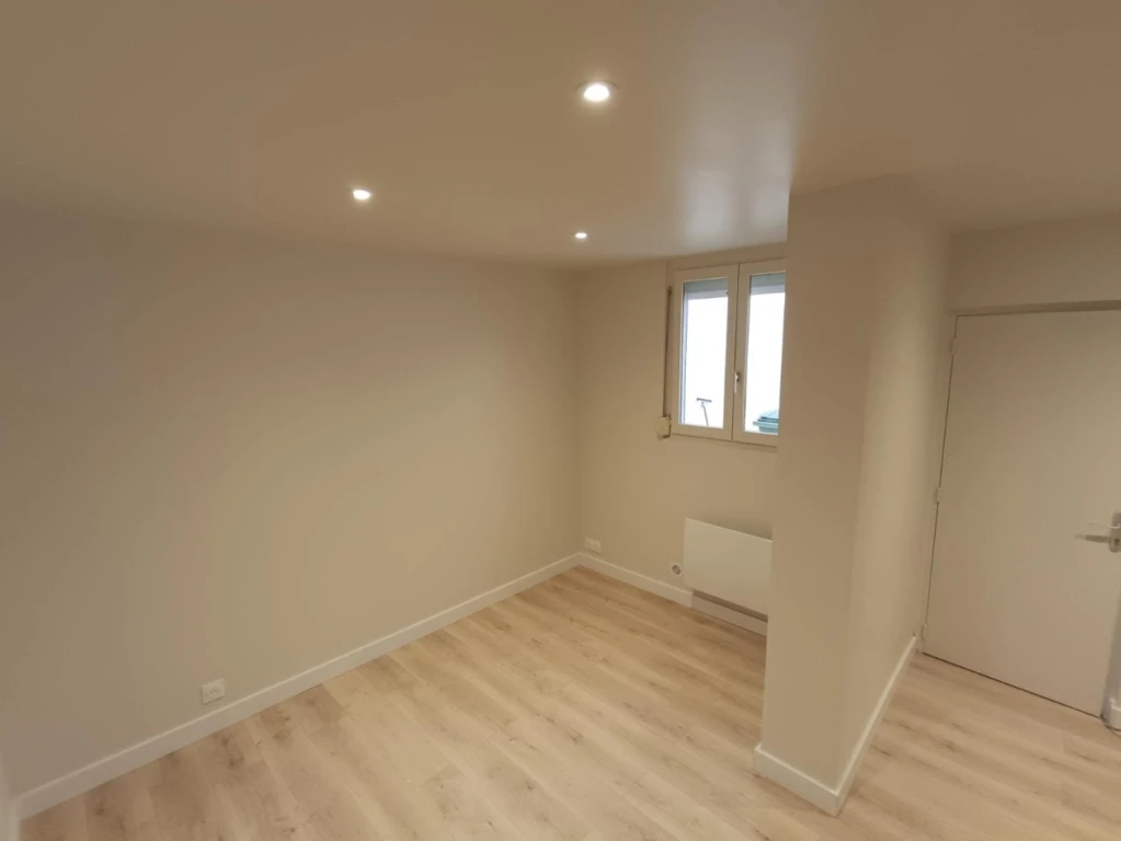 Studio rénové quartier Henriville Amiens 4