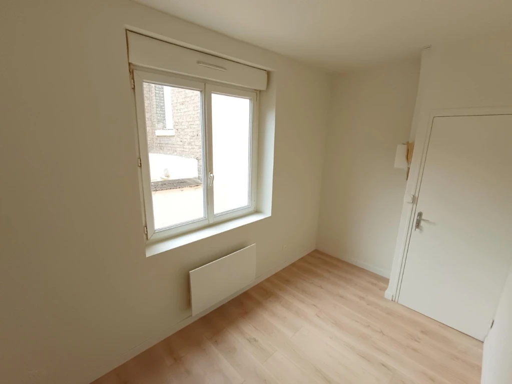 Studio non meublé, quartier Henriville Amiens 6