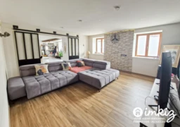 Maison familiale parfaitement rénovée de 220 m² 2