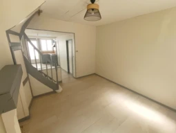 Maison 1 chambre, 1 bureau avec cour Amiens 3