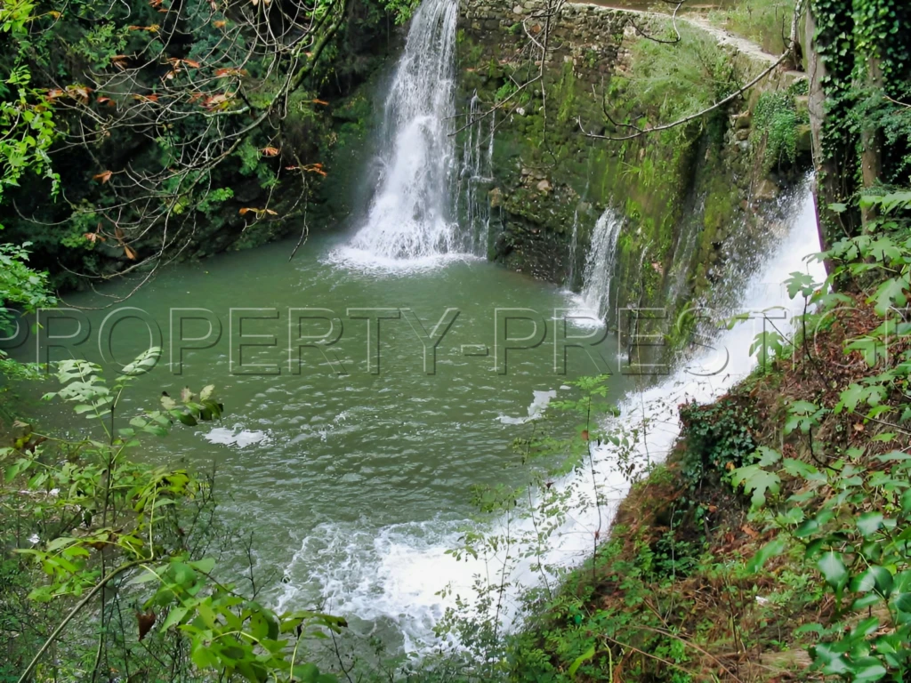 ARDECHE Domaine Réceptions Mariages 5.3 HA Rivière 3