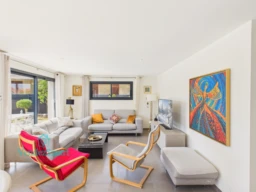 Feigères (74160) – Maison contemporaine 5 pièces | 150 m² | Piscine | DPE A 2